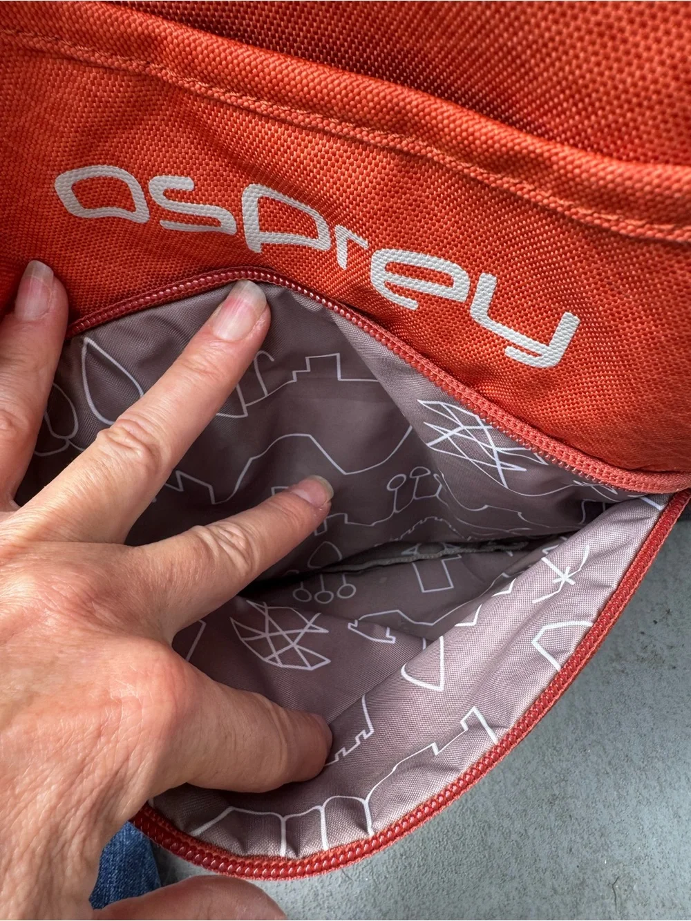 Osprey Red Daypack Backpack - Compact Travel & Commuter Bag
